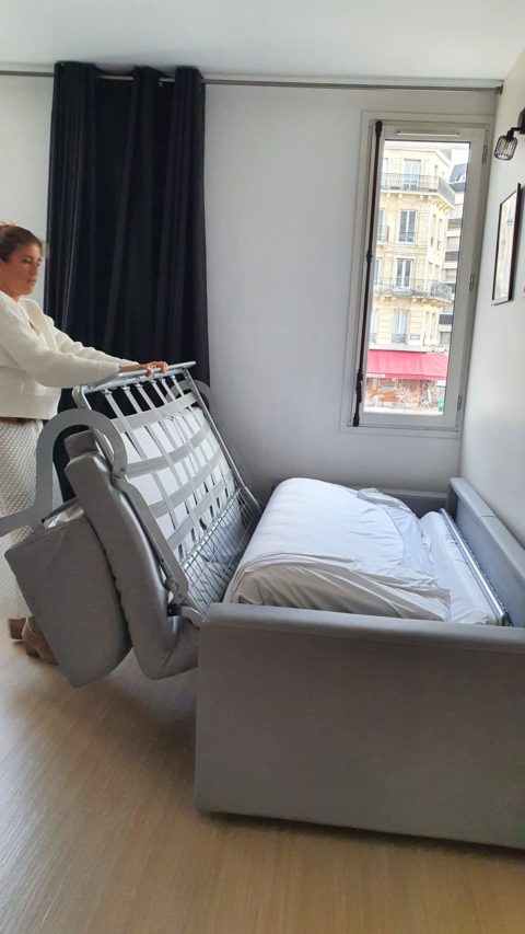 Como abrir o sofá-cama, passo 4